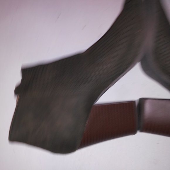 Brash Womens Shoes size 7 Faux Suede Booties Olive Green Open Tie Side Zip All M - Picture 11 of 14